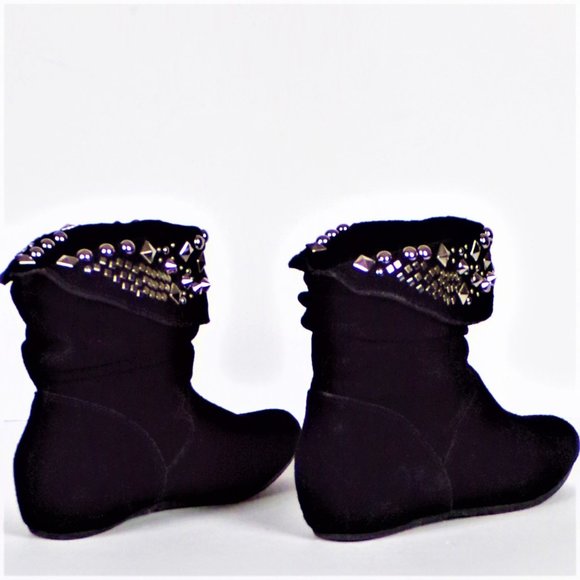 GIANNI BINI size 6.5M black suede low-rise flat-heel slouch boots metal studding - Picture 9 of 13